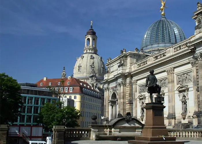 Сasa de vacaciones Haus Friedland Pirna